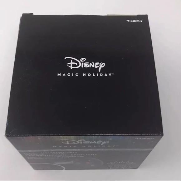 Disney Mickey & Snowflake Light Projection Display - Picture 4 of 8
